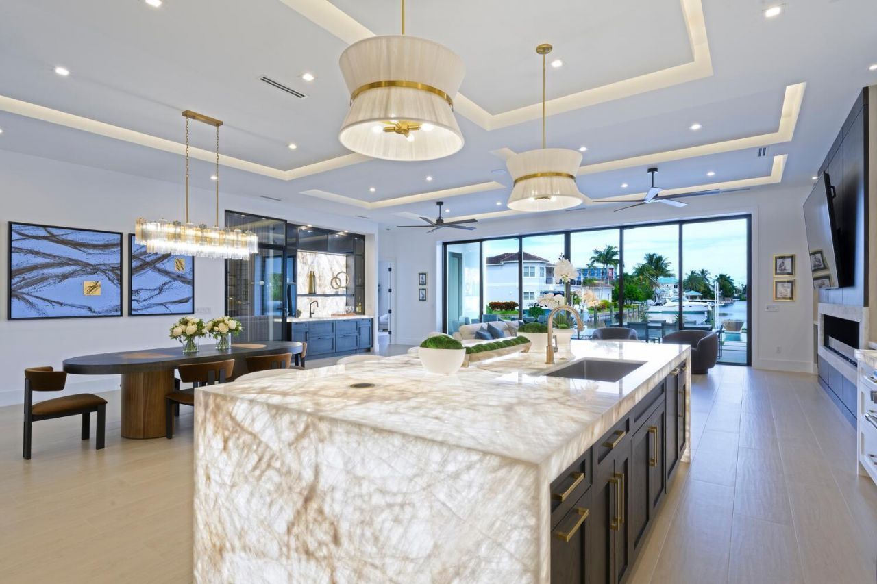 11288 W Teach Road, Palm Beach Gardens, FL 33410 Photo