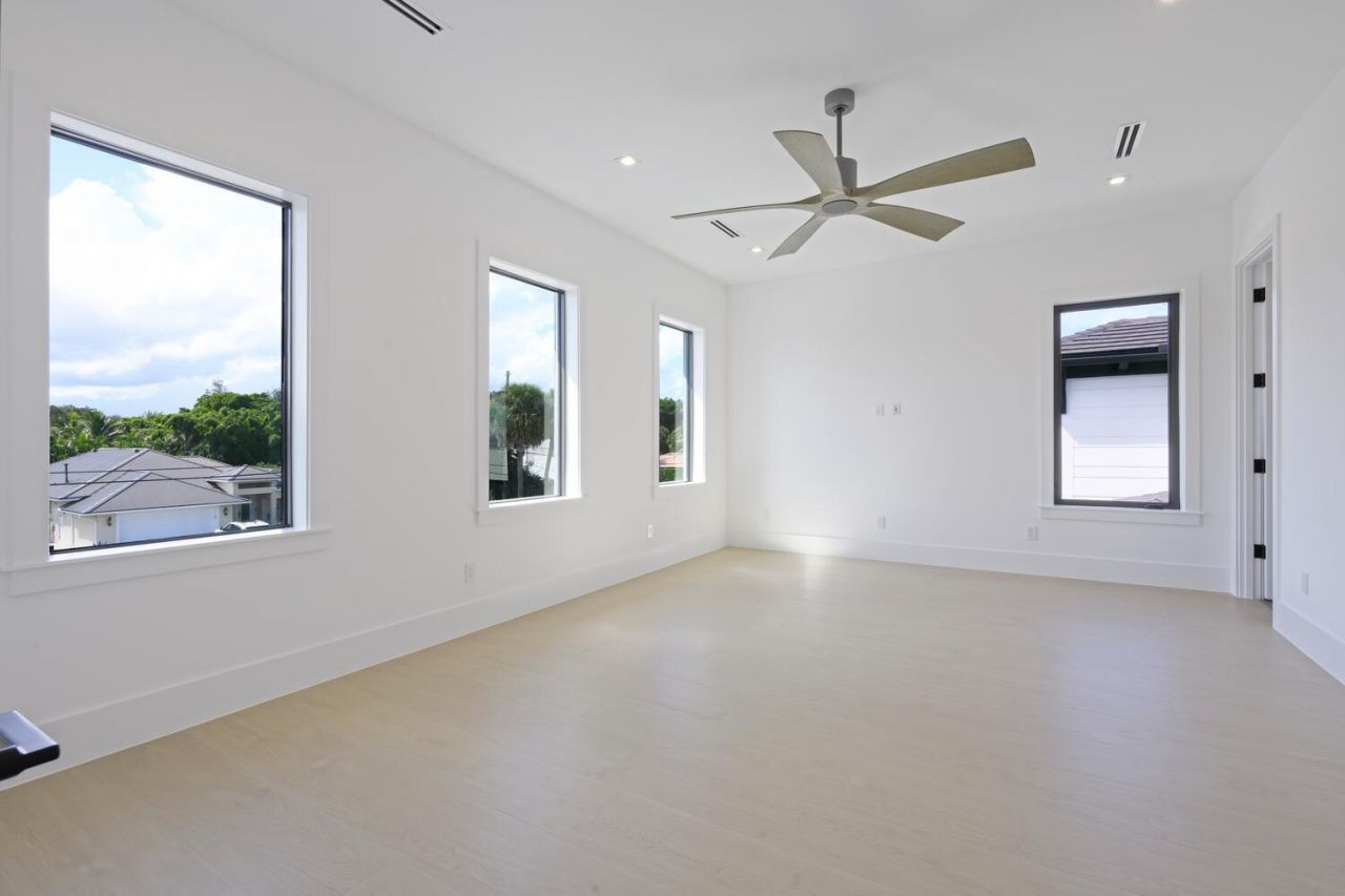 11288 W Teach Road, Palm Beach Gardens, FL 33410 Photo