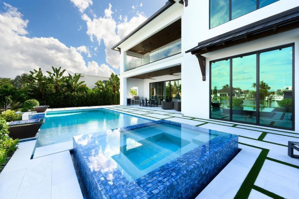 11288 W Teach Road, Palm Beach Gardens, FL 33410 Photo