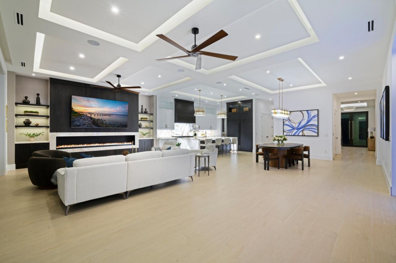 11288 W Teach Road, Palm Beach Gardens, FL 33410 Photo