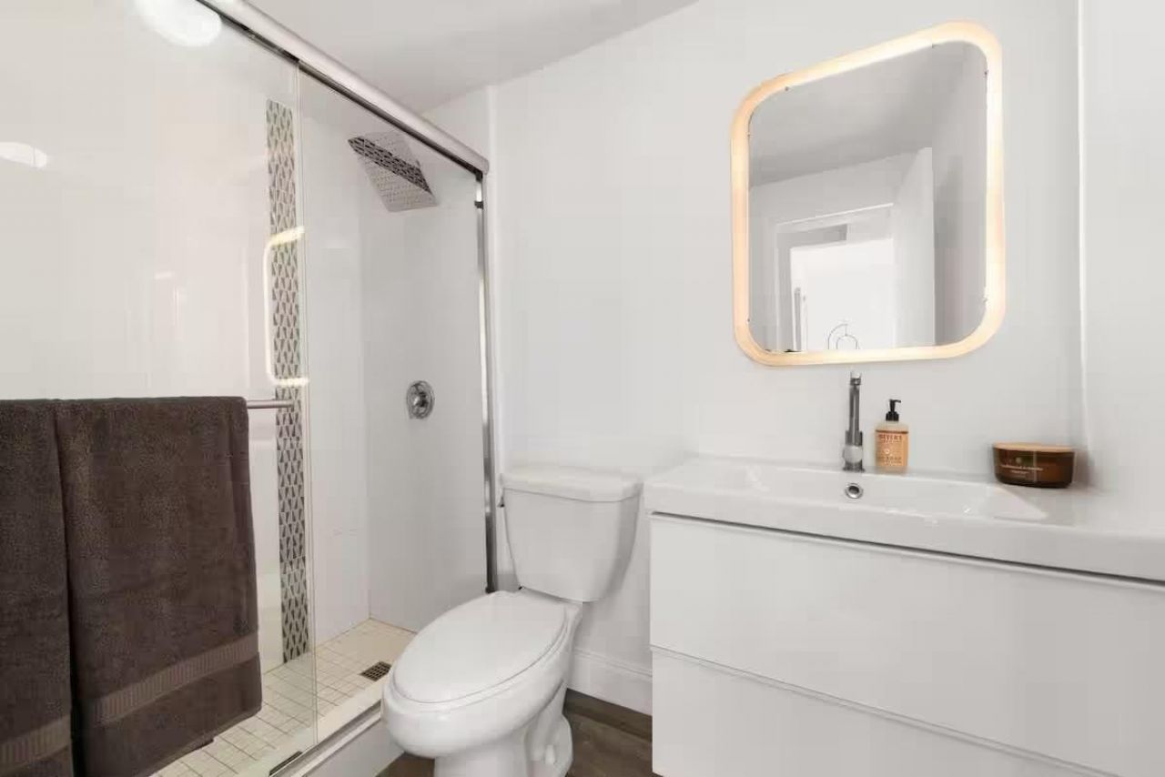 530 Ocean Drive, Unit 103A/104, Miami Beach, FL 33139 Photo