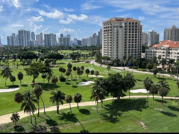 20335 W Country Club Dr, Unit 1105, Aventura, FL 33180