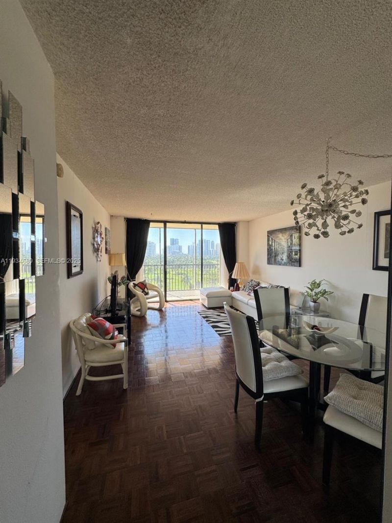 20335 W Country Club Dr, Unit 1105, Aventura, FL 33180 Photo