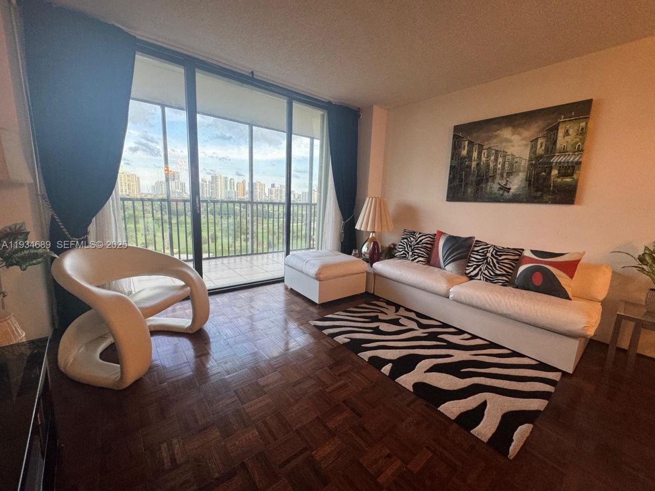20335 W Country Club Dr, Unit 1105, Aventura, FL 33180 Photo