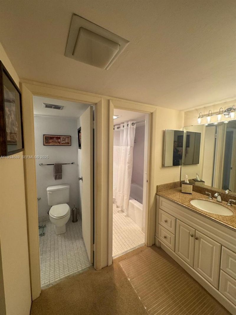 20335 W Country Club Dr, Unit 1105, Aventura, FL 33180 Photo