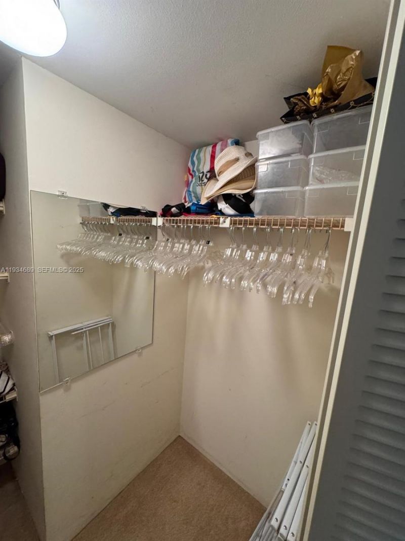 20335 W Country Club Dr, Unit 1105, Aventura, FL 33180 Photo