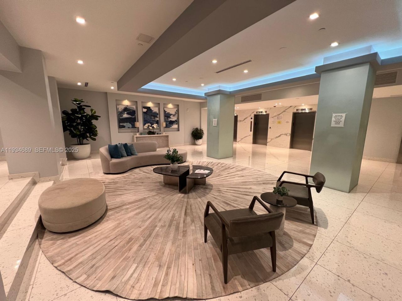 20335 W Country Club Dr, Unit 1105, Aventura, FL 33180 Photo