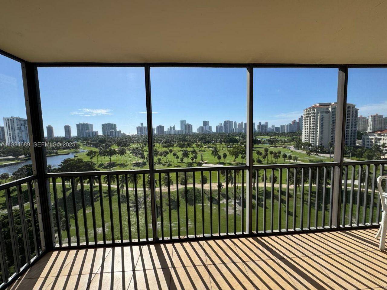 20335 W Country Club Dr, Unit 1105, Aventura, FL 33180 Photo