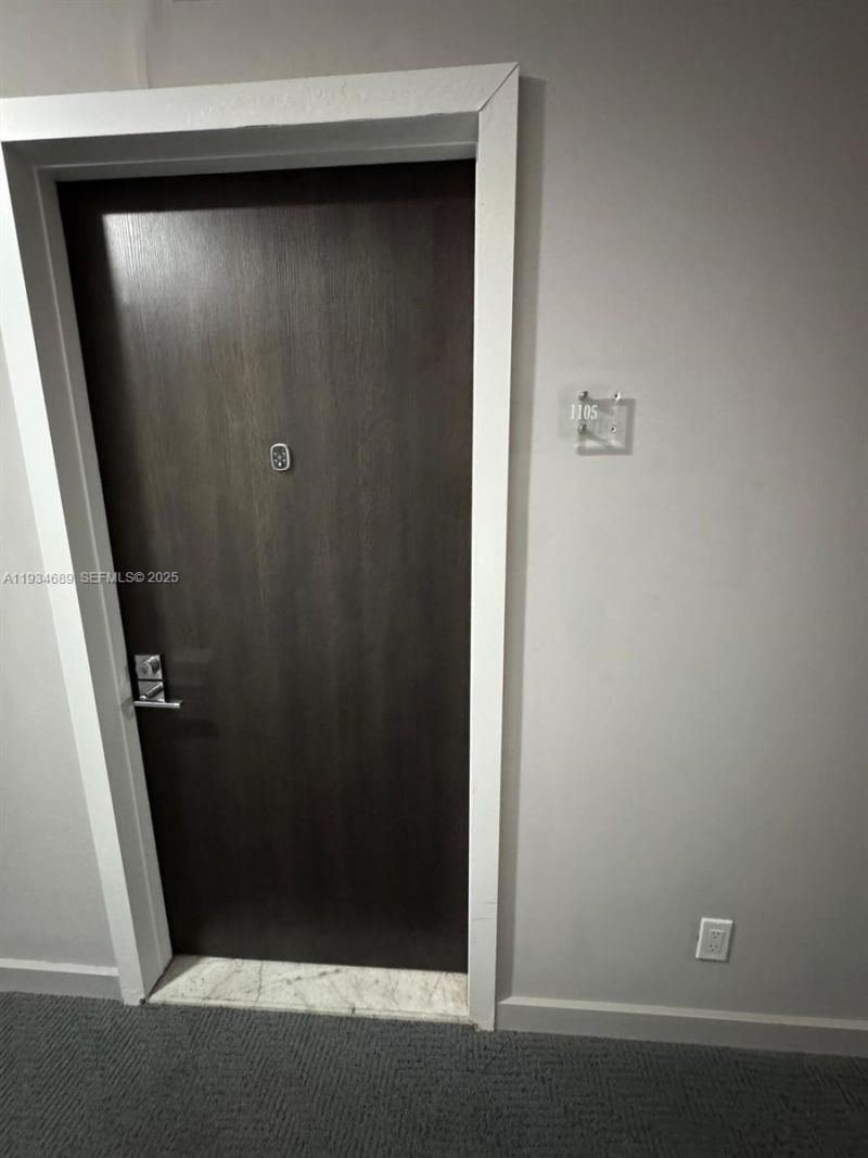 20335 W Country Club Dr, Unit 1105, Aventura, FL 33180 Photo