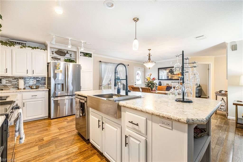 2862 York Rd, Saint James City, FL 33956 Photo