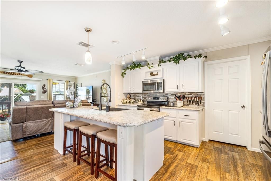 2862 York Rd, Saint James City, FL 33956 Photo