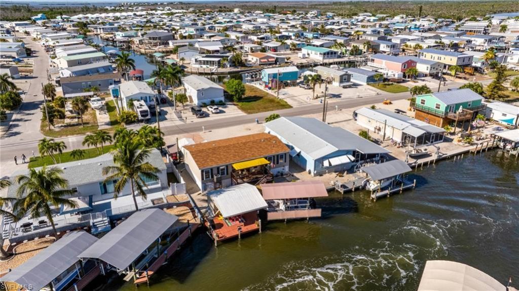 2862 York Rd, Saint James City, FL 33956 Photo