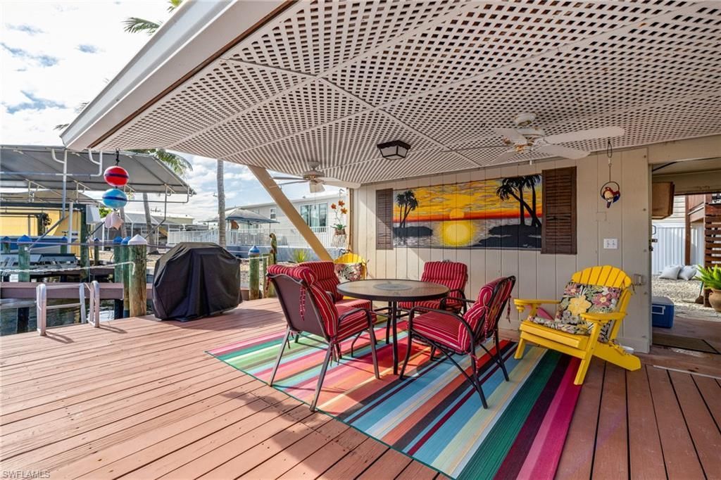 2862 York Rd, Saint James City, FL 33956 Photo