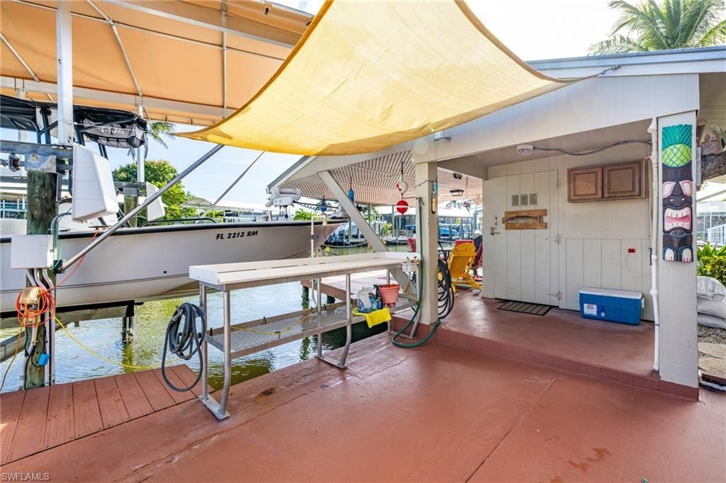 2862 York Rd, Saint James City, FL 33956 Photo