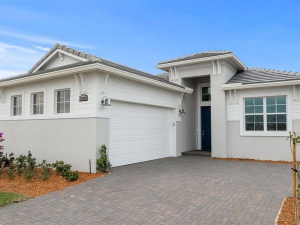 13623 SE Grovewood Drive, Port St. Lucie, FL 34984