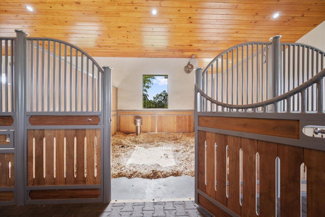 15691 Sunnyland Lane, Wellington, FL 33414 Photo