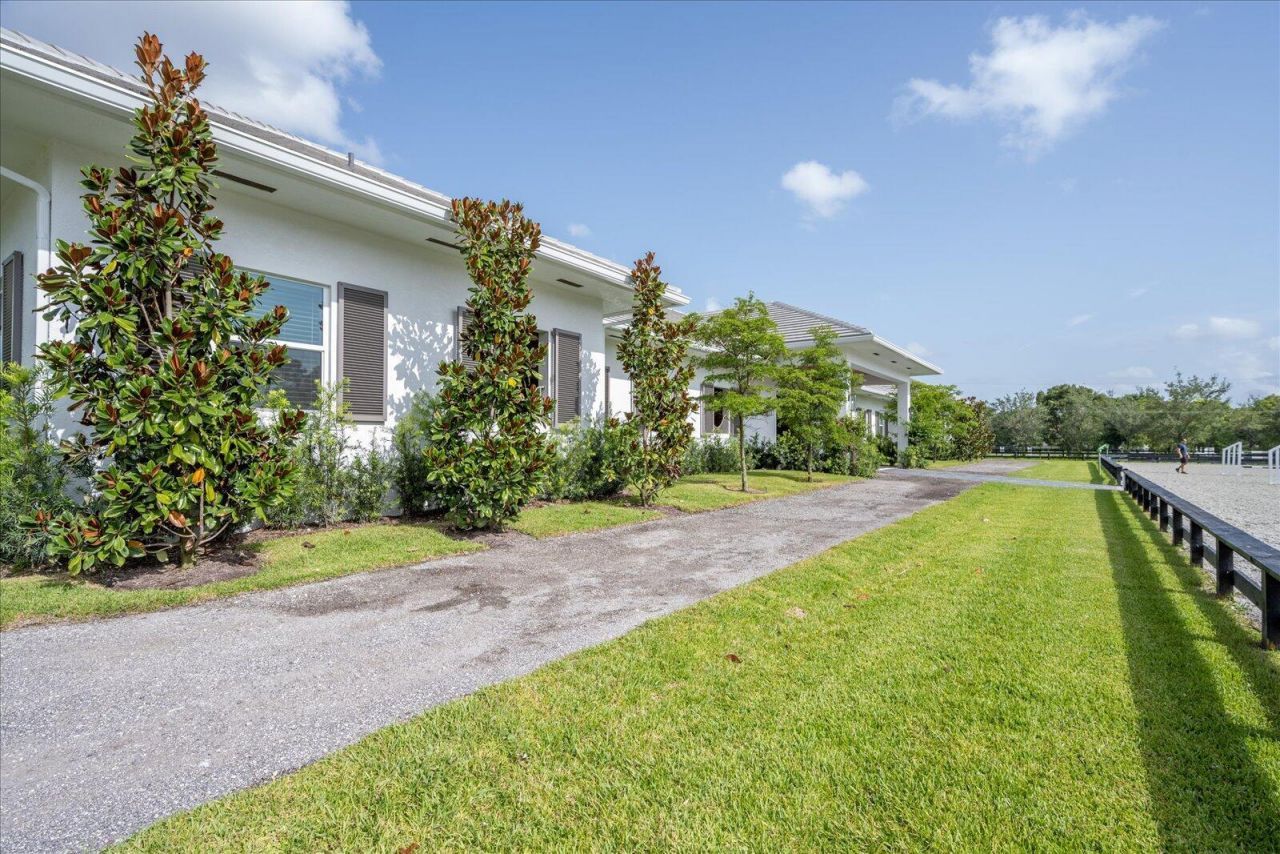 15691 Sunnyland Lane, Wellington, FL 33414 Photo