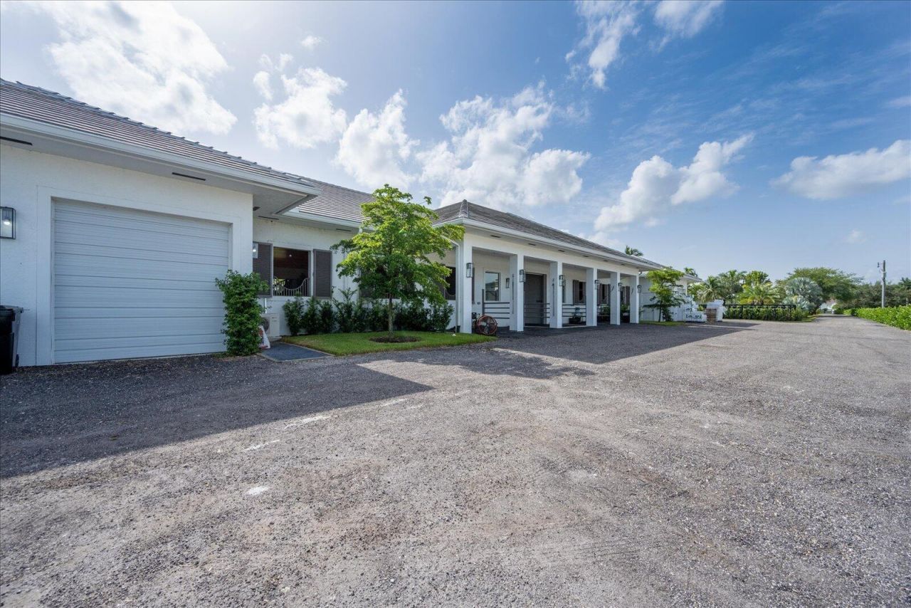 15691 Sunnyland Lane, Wellington, FL 33414 Photo