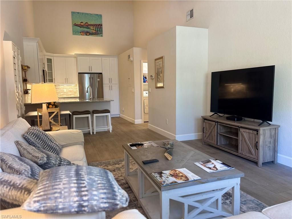 55 Emerald Woods Dr, Unit C8, Naples, FL 34108 Photo