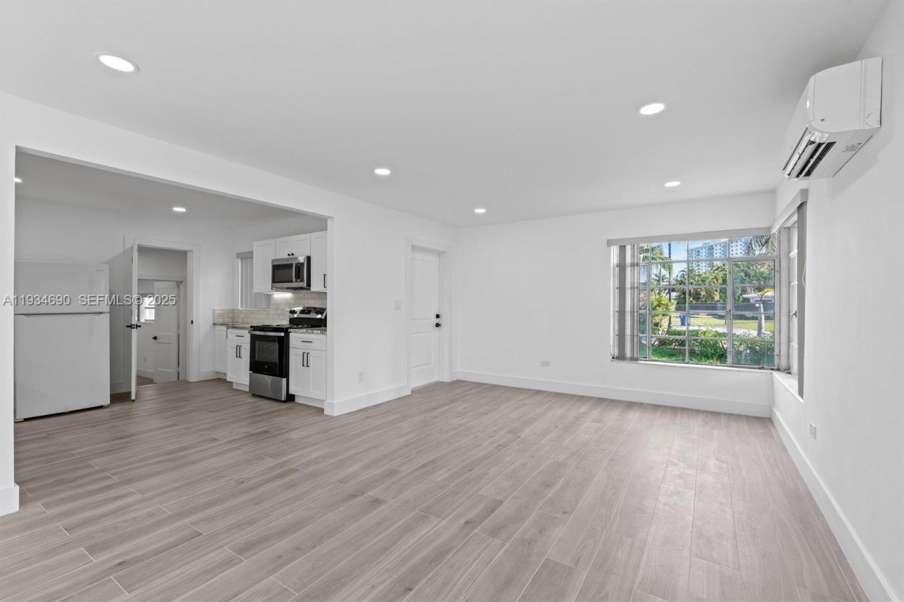 326 191st St, Sunny Isles Beach, FL 33160 Photo