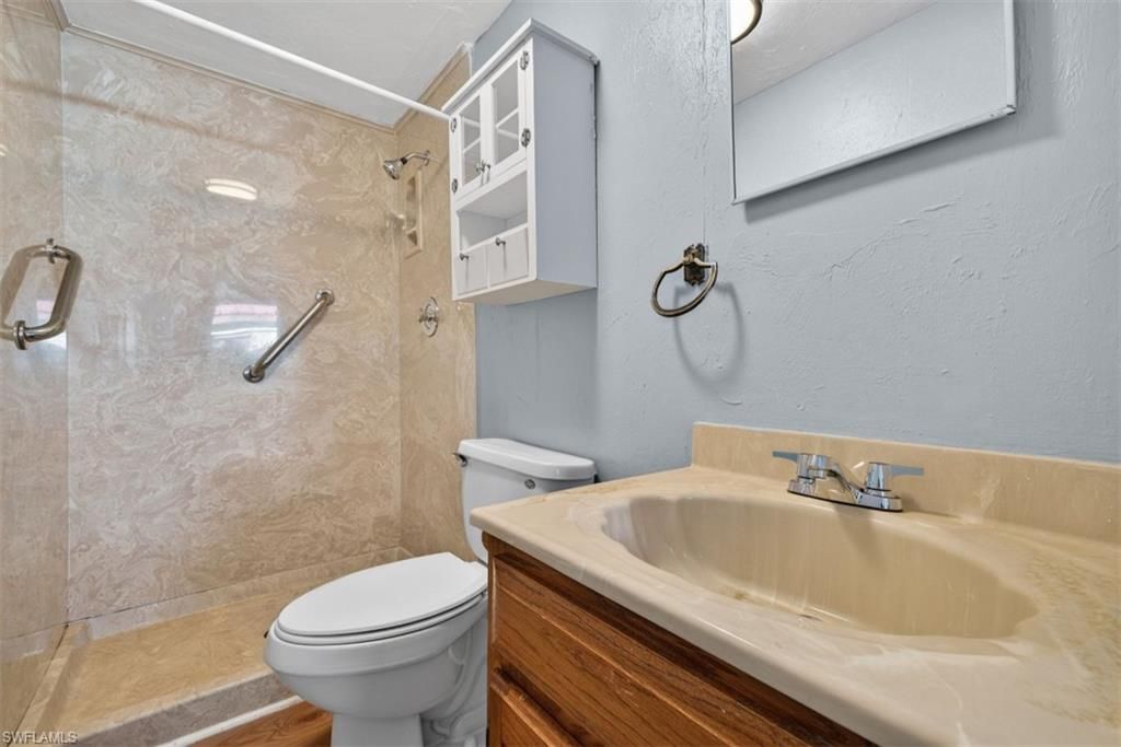 559 Clark St, North Fort Myers, FL 33903 Photo