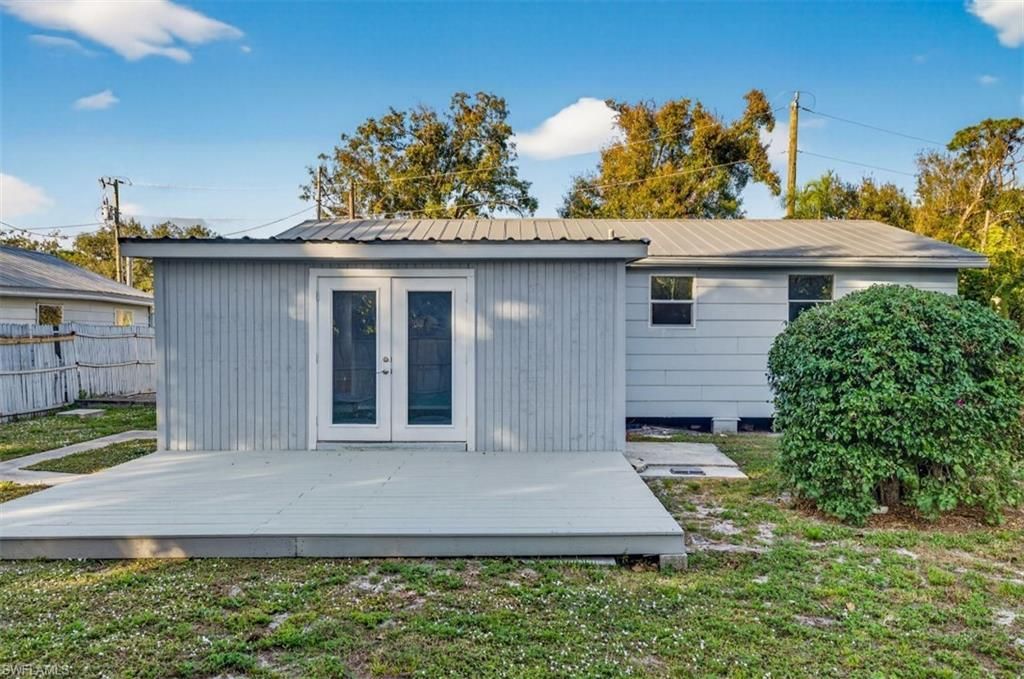 559 Clark St, North Fort Myers, FL 33903 Photo
