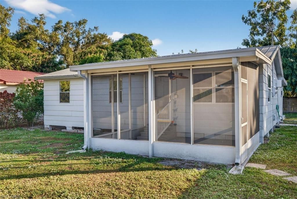 559 Clark St, North Fort Myers, FL 33903 Photo