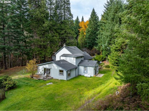 1871 MCCULLOUGH CREEK RD, Glendale, OR 97442