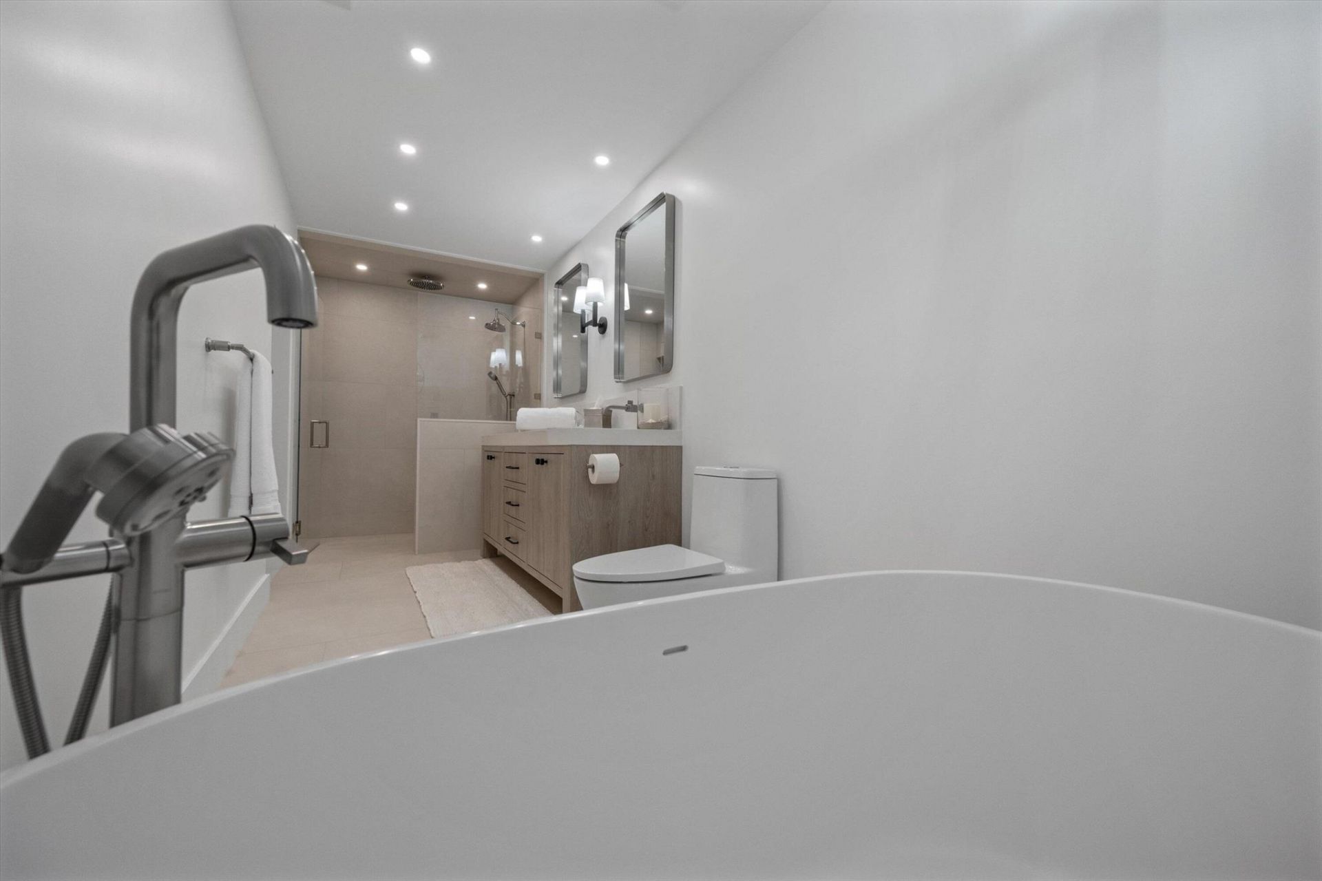 8884 SE Pelican Island Way, Hobe Sound, FL 33455 Photo