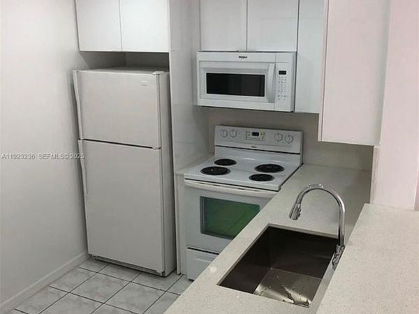 12035 SW 14st, Unit 103, Kendall, FL 33184