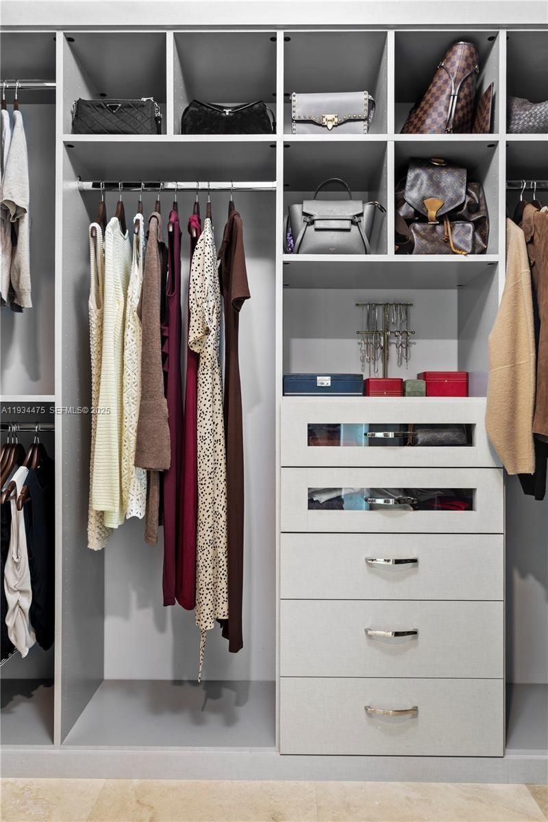 1331 Brickell Bay Dr , Unit 3007, Miami, FL 33131 Photo