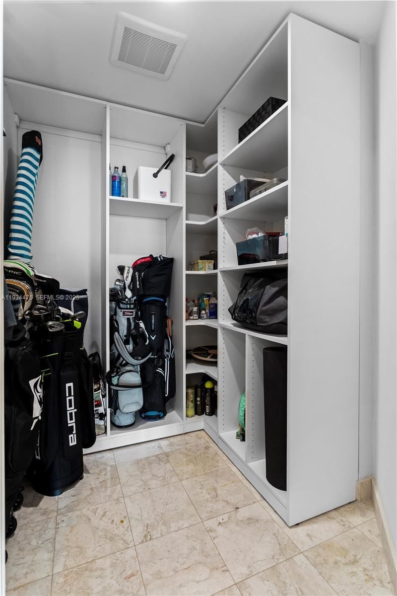 1331 Brickell Bay Dr , Unit 3007, Miami, FL 33131 Photo