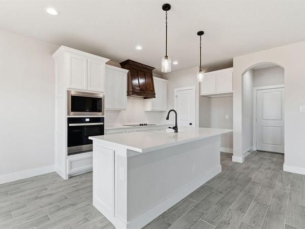 502 Cumberland Trail, Bridgeport, TX 76458