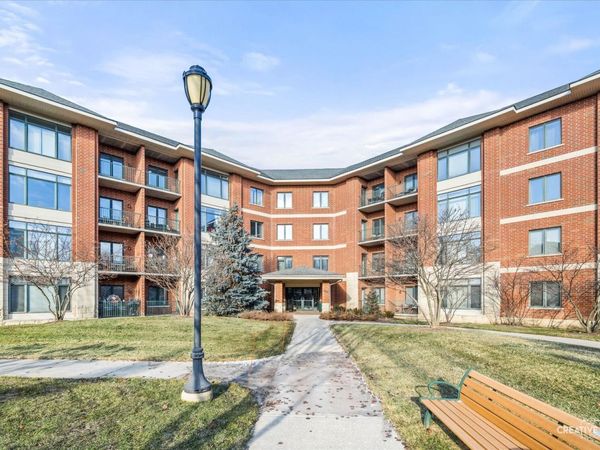 845 E 22nd Street, Unit B-115, Lombard, IL 60148