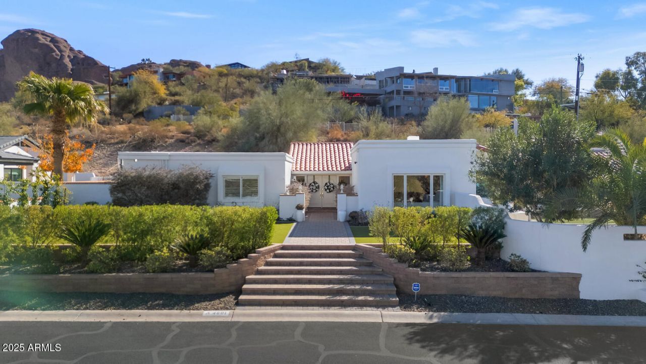 4601 E Solano Drive, Phoenix, AZ 85018 Main Photo