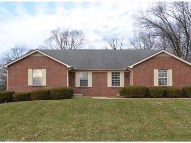 105 Oakmont Lane, Frankfort, KY 40601