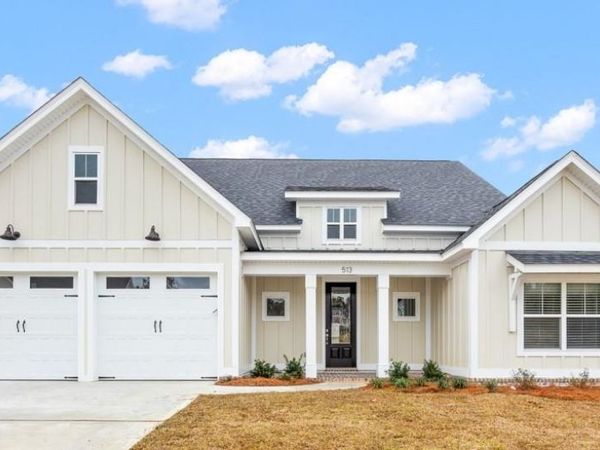 577 Knotted Pine Drive, Tallahassee, FL 32312