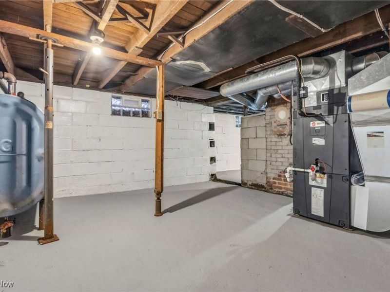 4692 Beechwood Avenue NE, Paris, OH 44669 Photo 15