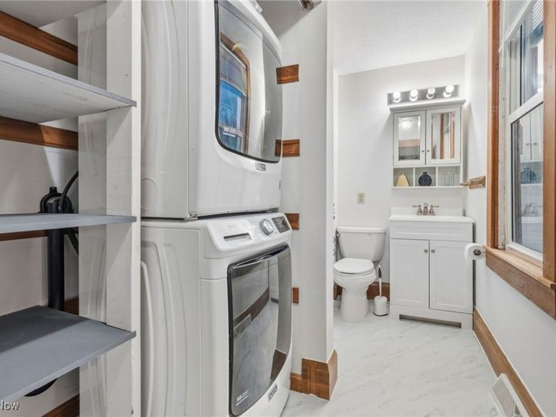 4692 Beechwood Avenue NE, Paris, OH 44669 Photo 9