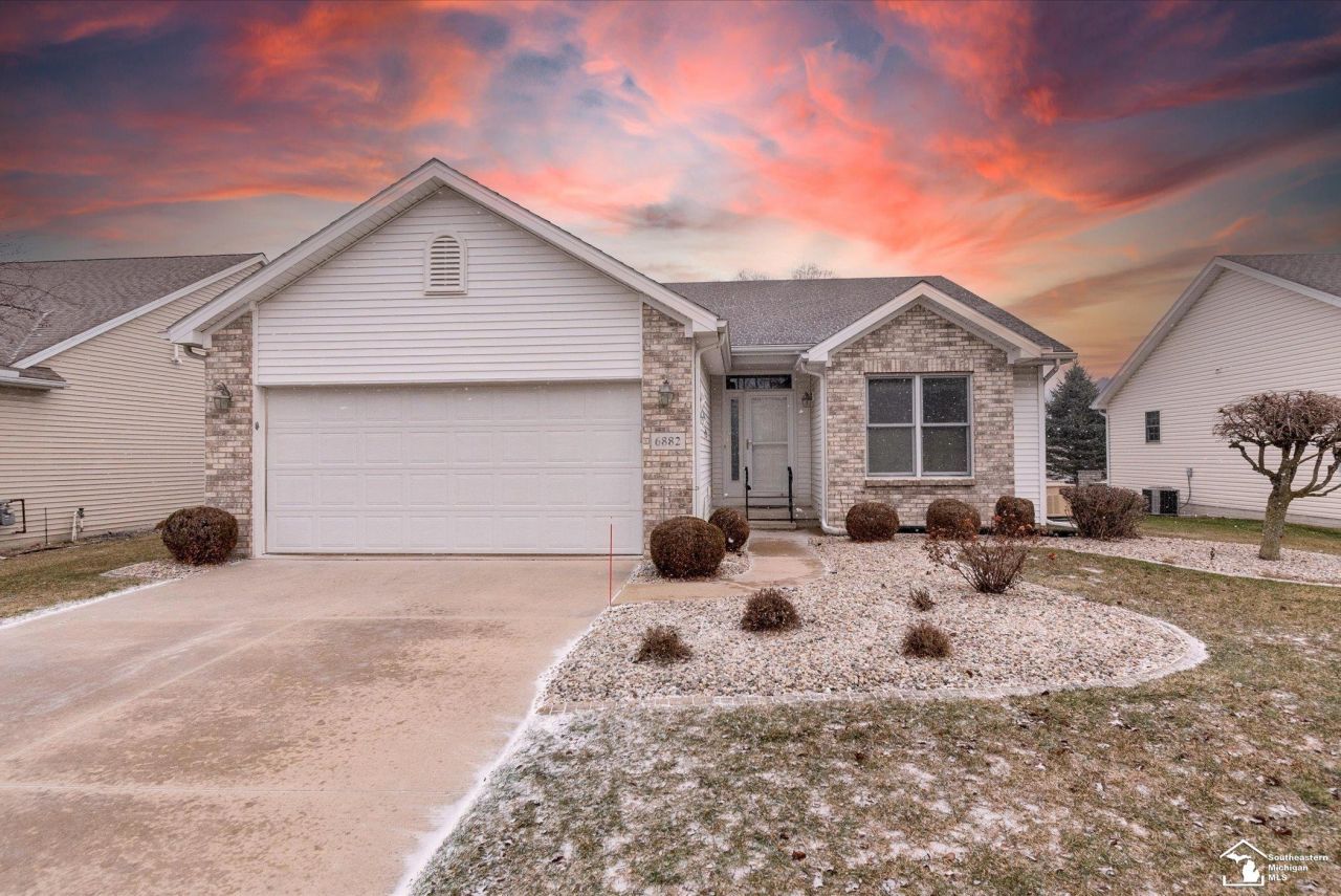 6882 Lexington Place, Temperance, MI 48182 Main Photo