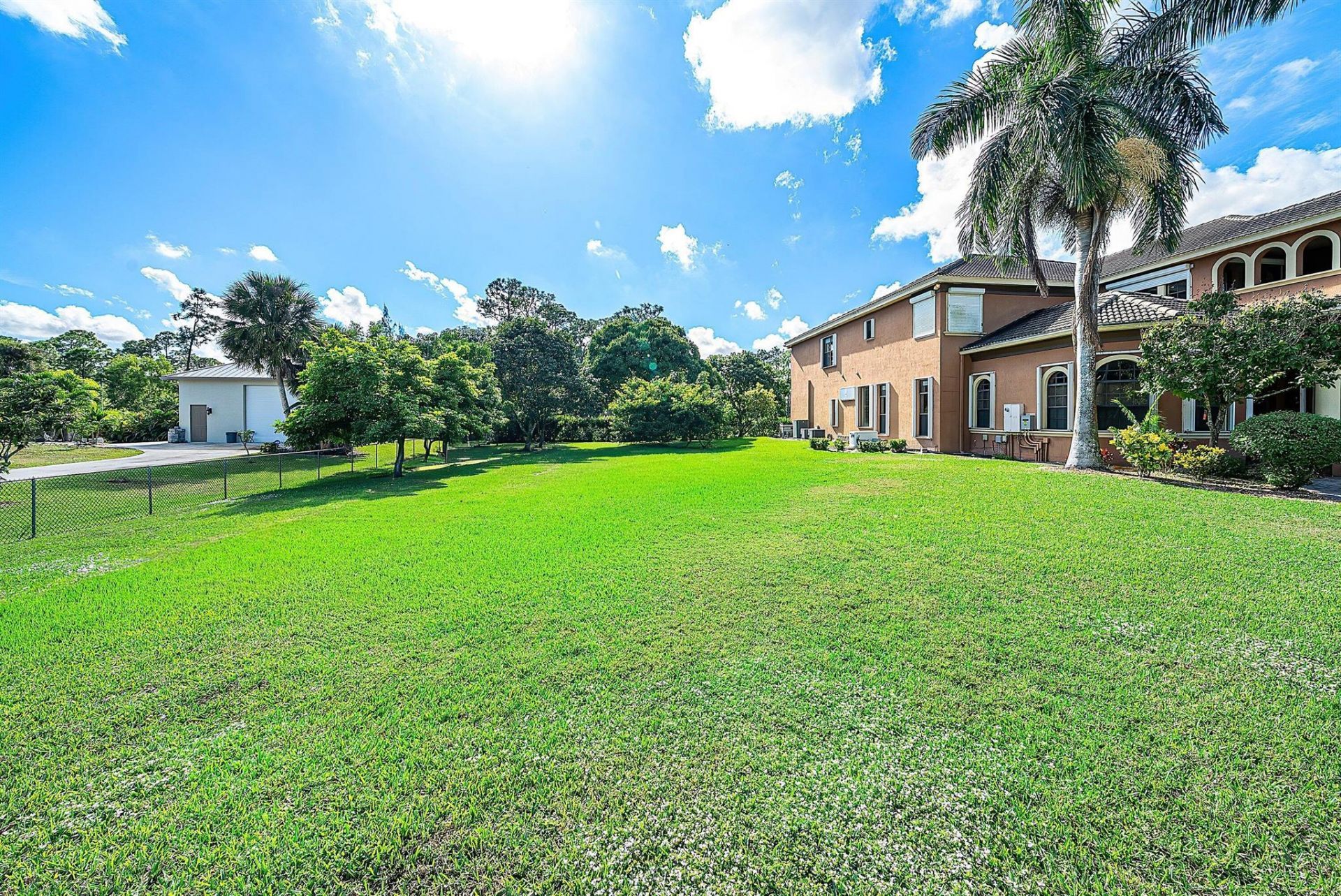 17560 69th Street N, The Acreage, FL 33470 Photo