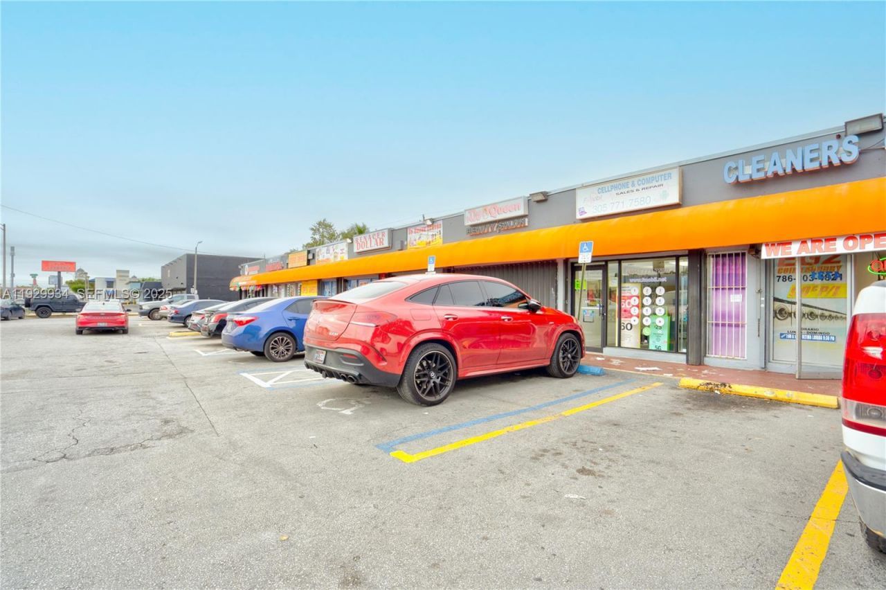 4735 W Flagler St , Miami, FL 33134 Photo