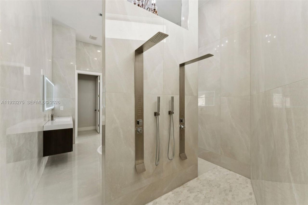 1304 SE 10th Ter, Deerfield Beach, FL 33441 Photo