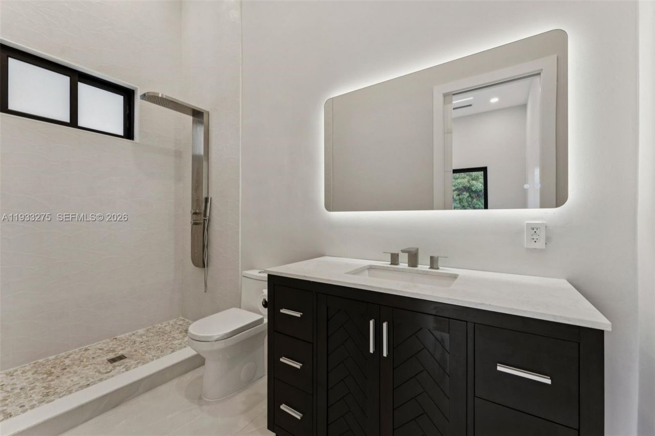 1304 SE 10th Ter, Deerfield Beach, FL 33441 Photo