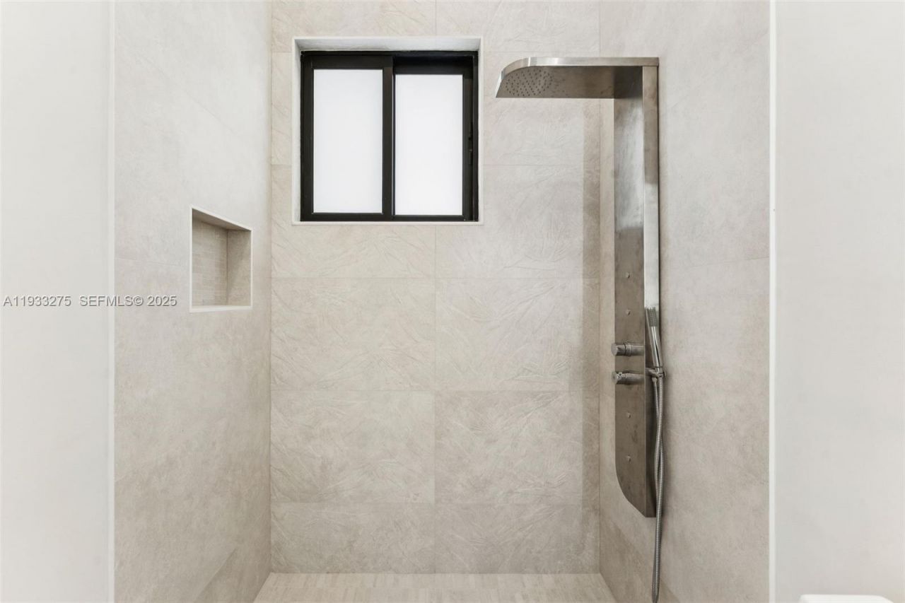 1304 SE 10th Ter, Deerfield Beach, FL 33441 Photo