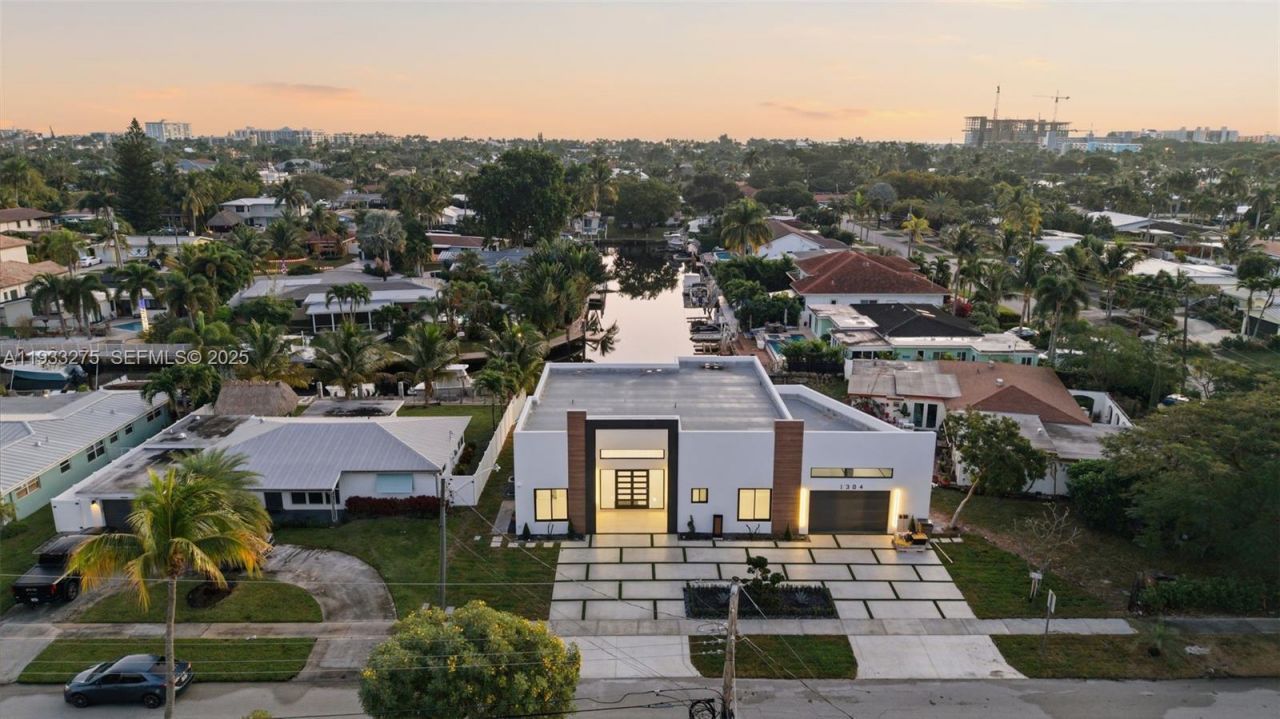 1304 SE 10th Ter, Deerfield Beach, FL 33441 Photo