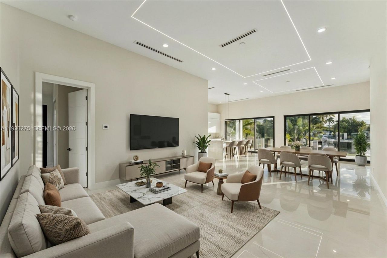 1304 SE 10th Ter, Deerfield Beach, FL 33441 Photo