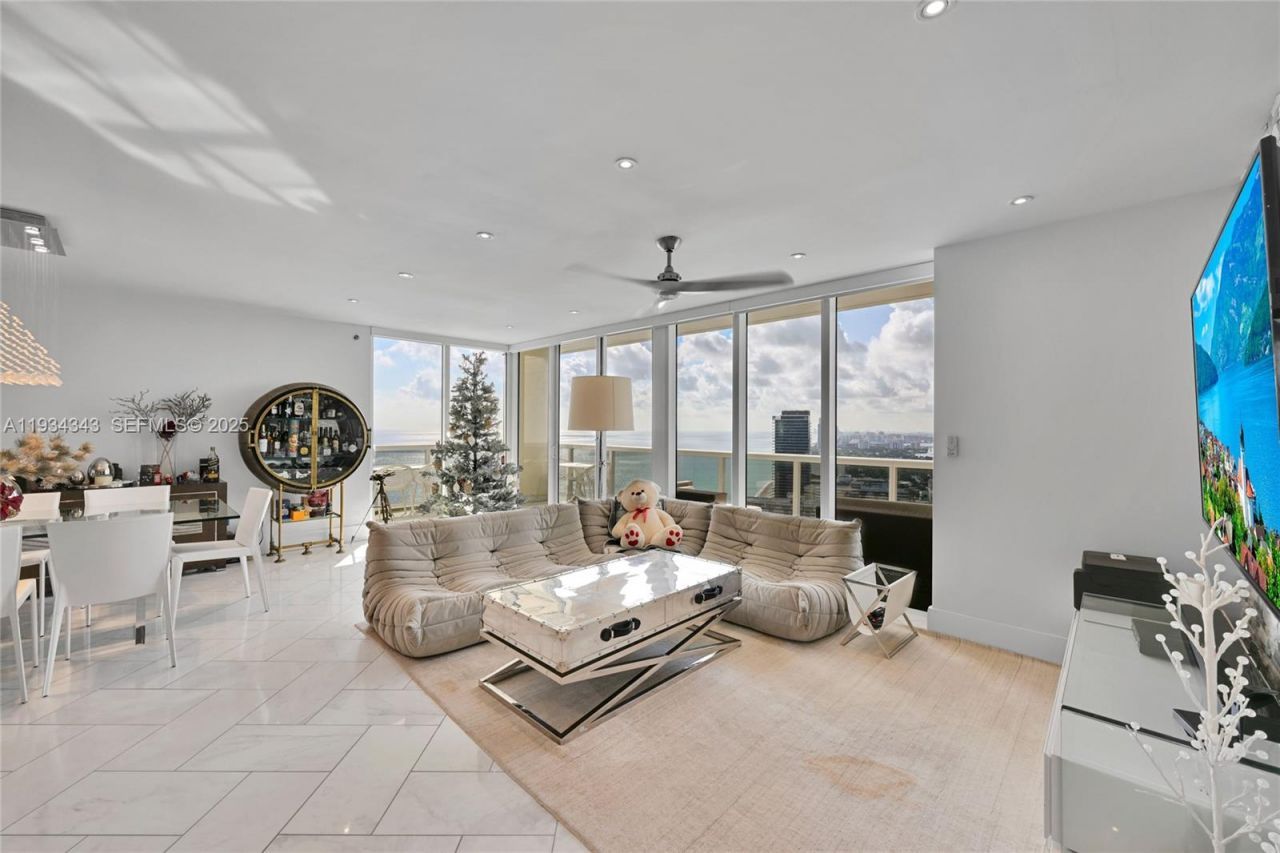 1850 S Ocean Dr , Unit PH4405, Hallandale Beach, FL 33009 Photo