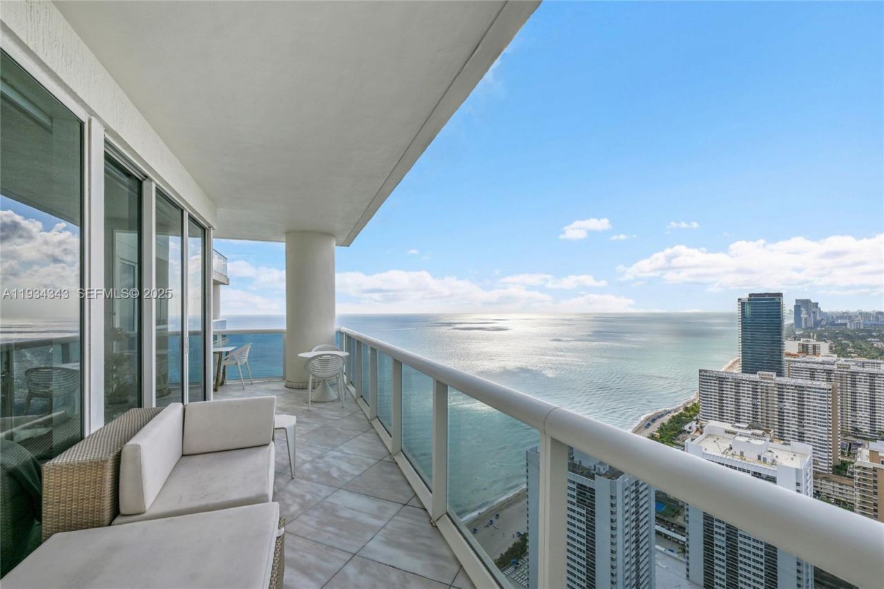 1850 S Ocean Dr , Unit PH4405, Hallandale Beach, FL 33009 Photo