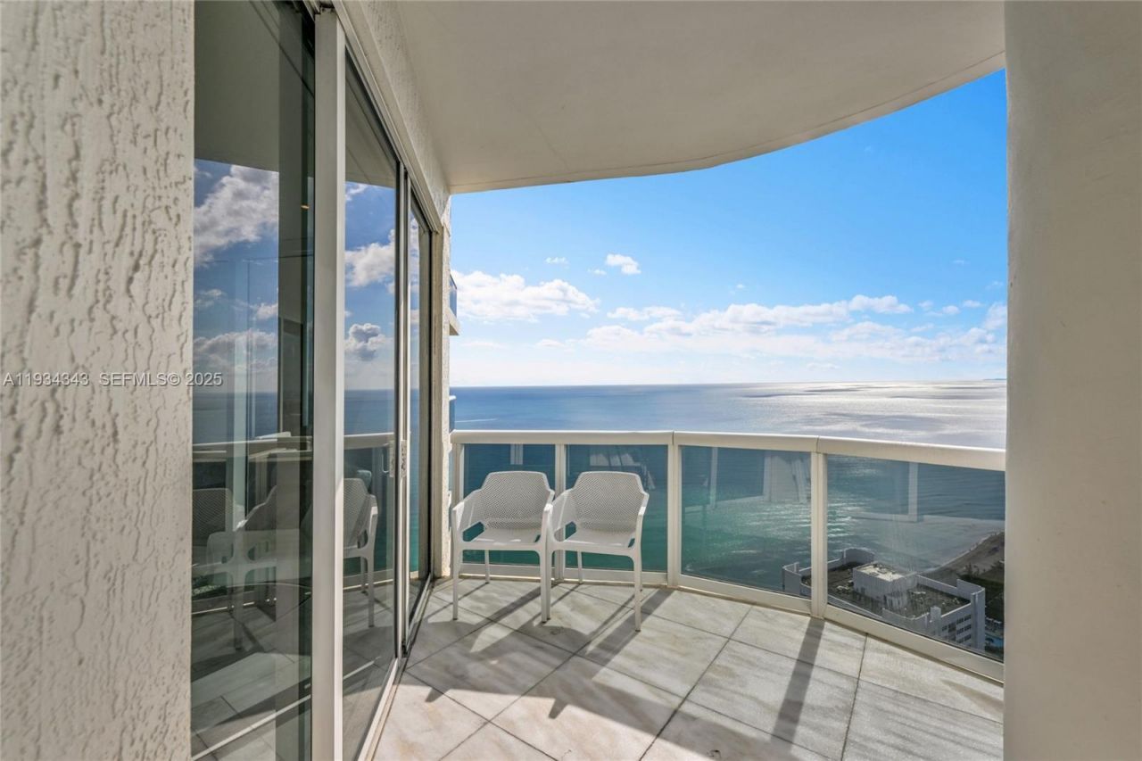 1850 S Ocean Dr , Unit PH4405, Hallandale Beach, FL 33009 Photo
